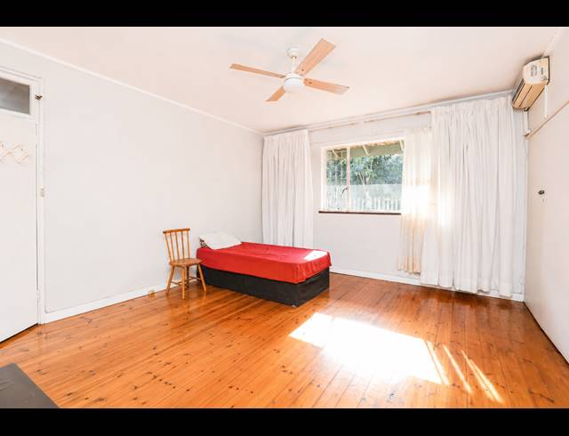 10 BEDROOM HOUSE FOR SALE IN GLENWOOD